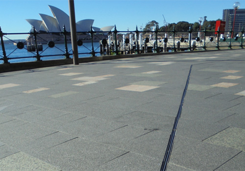 Discreet Slotted Tops