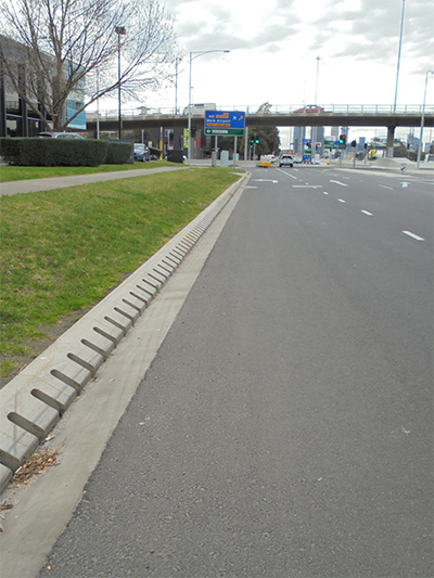 Cook Street, Westgate Freeway